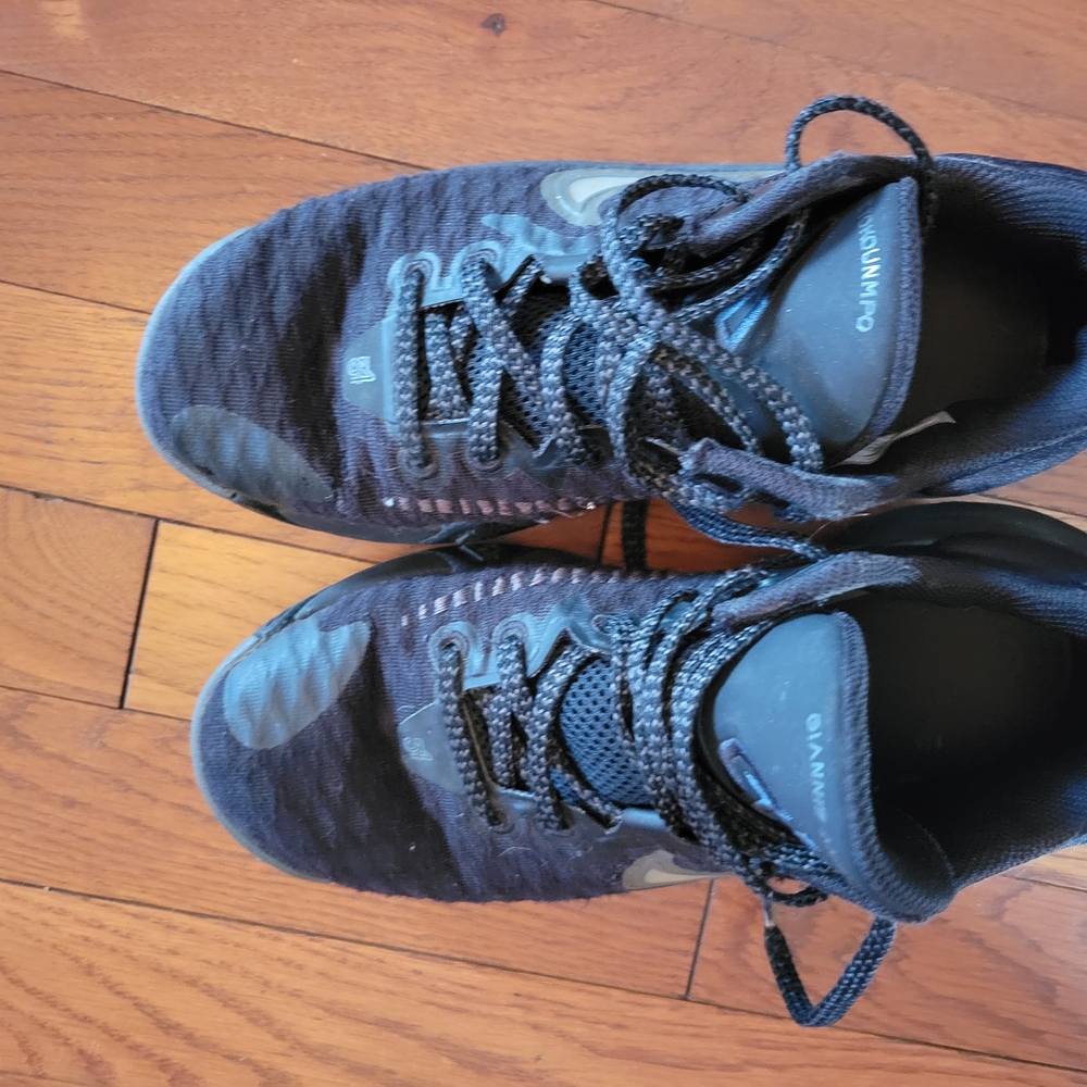 Boys Nikes